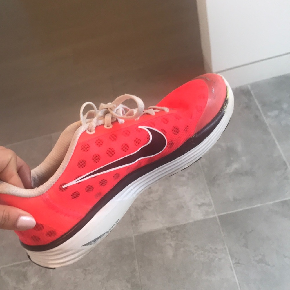 nike running shoes